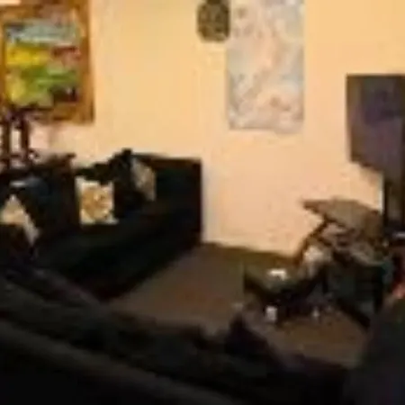 Eagles Nest Backpackers-2